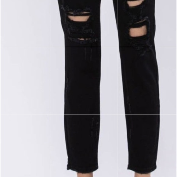 Judy blue distressed boyfriend - Picture 2 of 2